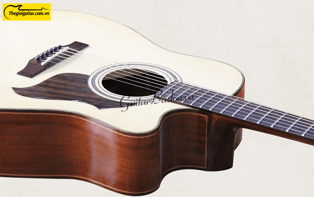 Các góc ảnh của Đàn Guitar Acoustic Martin 400 Website : thegioiguitar.com.vn Hotline : 0865 888 685